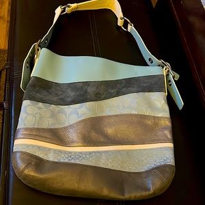 Coach bag like new.only use once